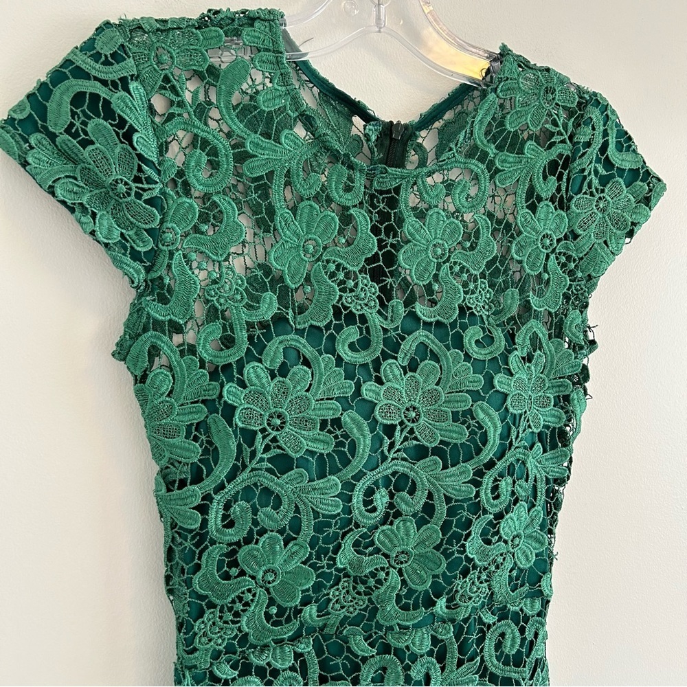 (SOLD) Emerald Green Lace Dress Size XS - Picture 3 of 12